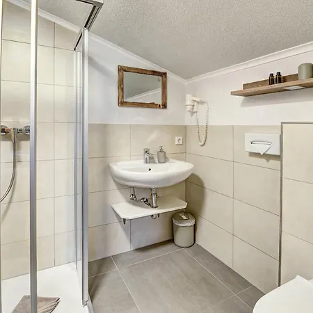 게스트하우스 Auszeit